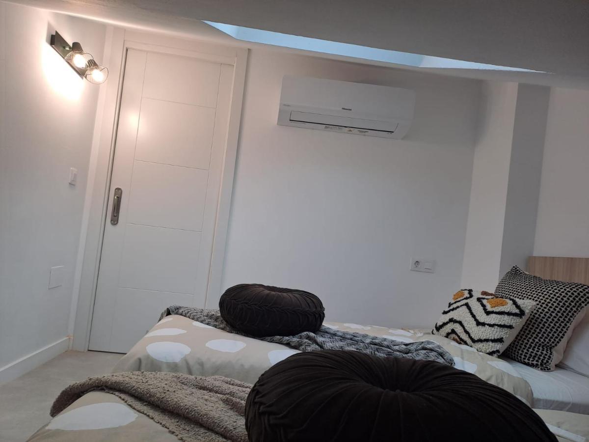Apartamentos Jara 1B Malaga Exterior photo